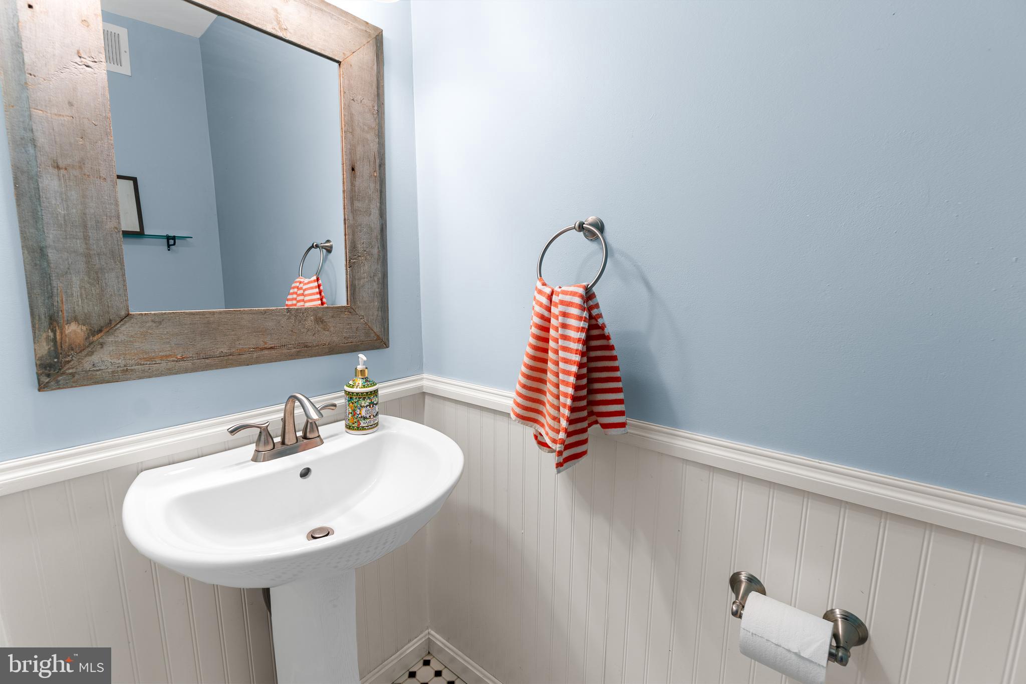 1006 Windrush Lane, Unit 21 Sandy Spring, MD 20860 - Photo 9 of 23