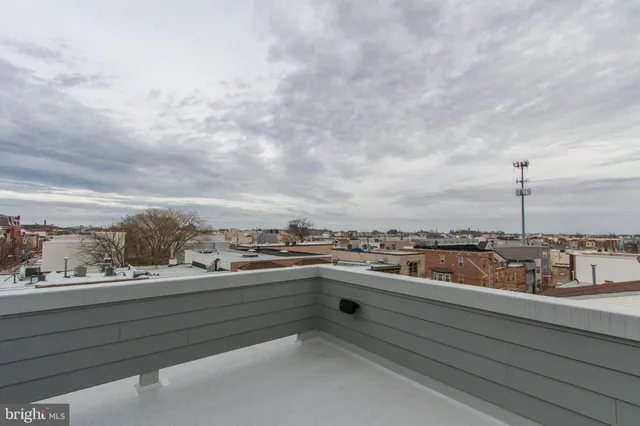 a car parked in front of a building