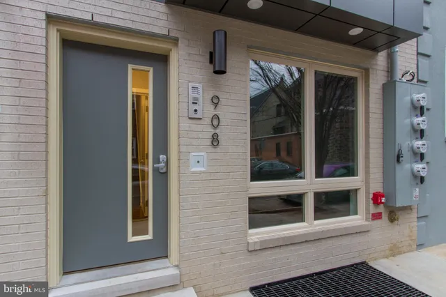 $2,975 | 908 South 21st Street, Unit B, Philadelphia, PA 19146