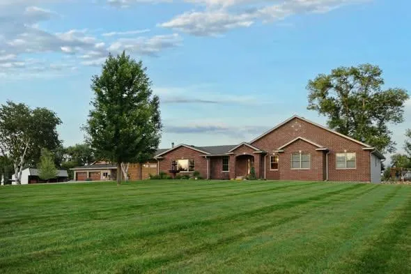 $2,500,000 | 21356 Nicolai Avenue, Hastings, MN 55033