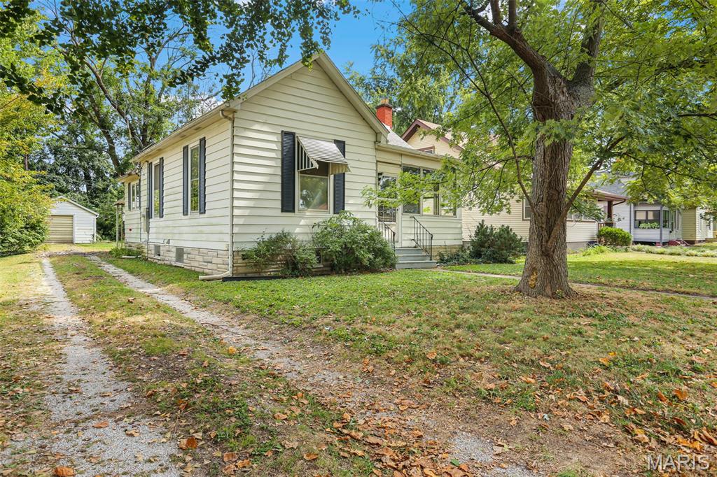 822 Troy Road Edwardsville, IL 62025 - Photo 5 of 26 Gallery Image 5
