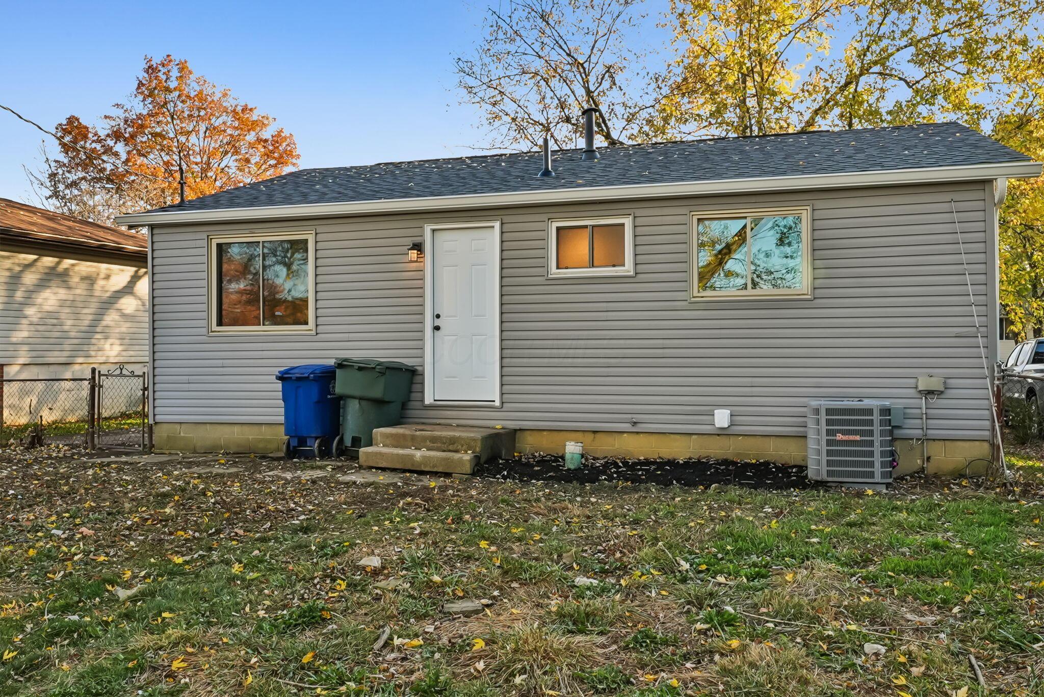 1902 Brookfield Road Columbus, OH 43229 - Photo 34 of 51 43-web-or-mls-1902-brookfield-rd