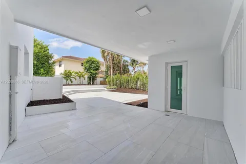 $2,595,000 | 1903 Bay Drive, Pompano Beach, FL 33062