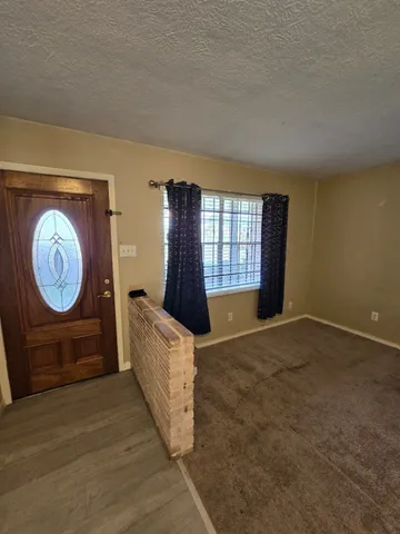 $175,000 | 11606 Glen Hollow, Houston, TX 77048