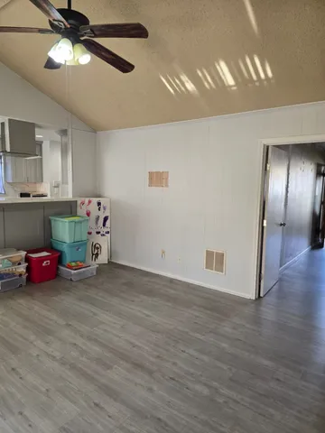 $175,000 | 11606 Glen Hollow, Houston, TX 77048