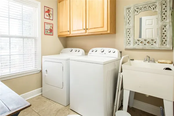 $389,000 | 851 Carriage Lane, Waycross, GA 31503