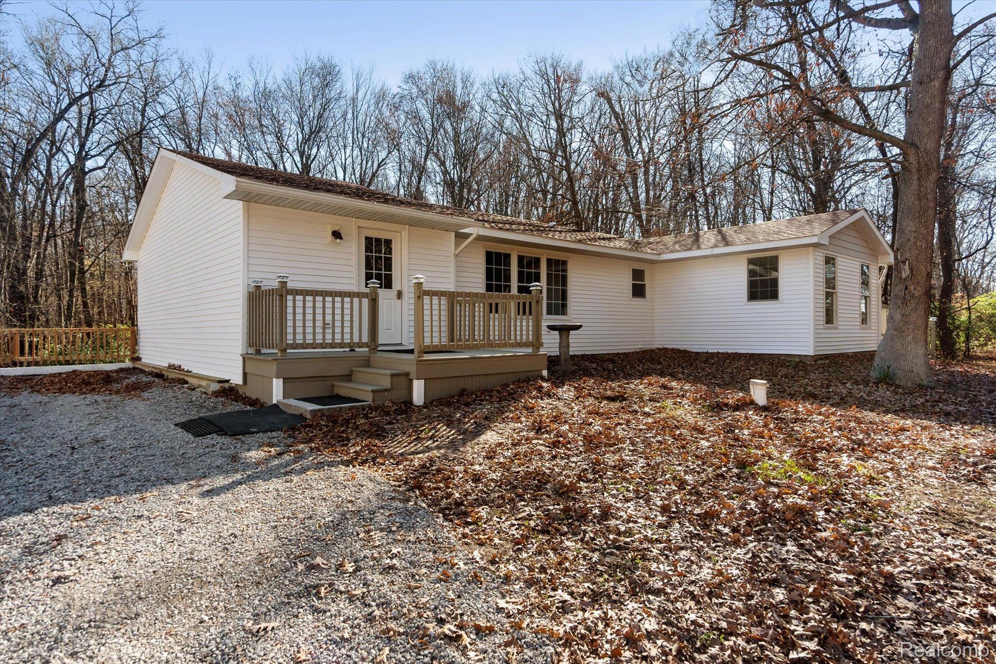 5245 Dutton Road Gregory, MI 48137 - Photo 1 of 58 Gallery Image 1