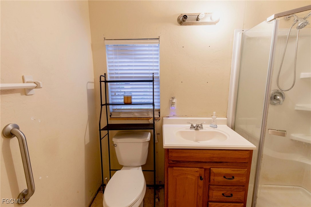 3721 Highland Avenue Fort Myers, FL 33916 - Photo 13 of 17