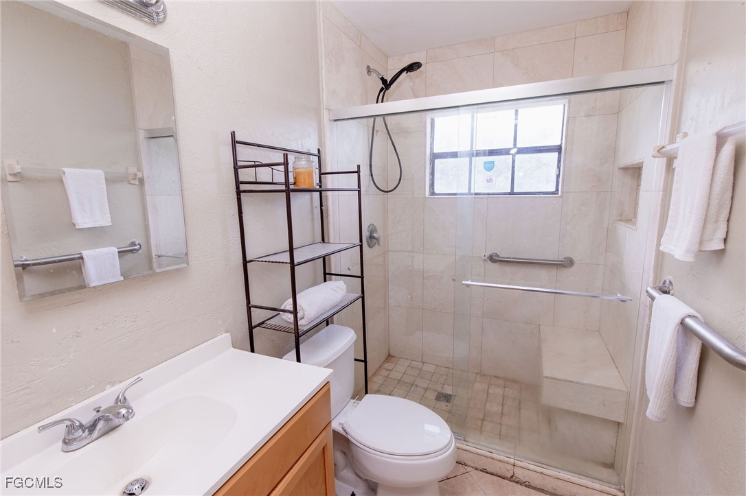 3721 Highland Avenue Fort Myers, FL 33916 - Photo 14 of 17