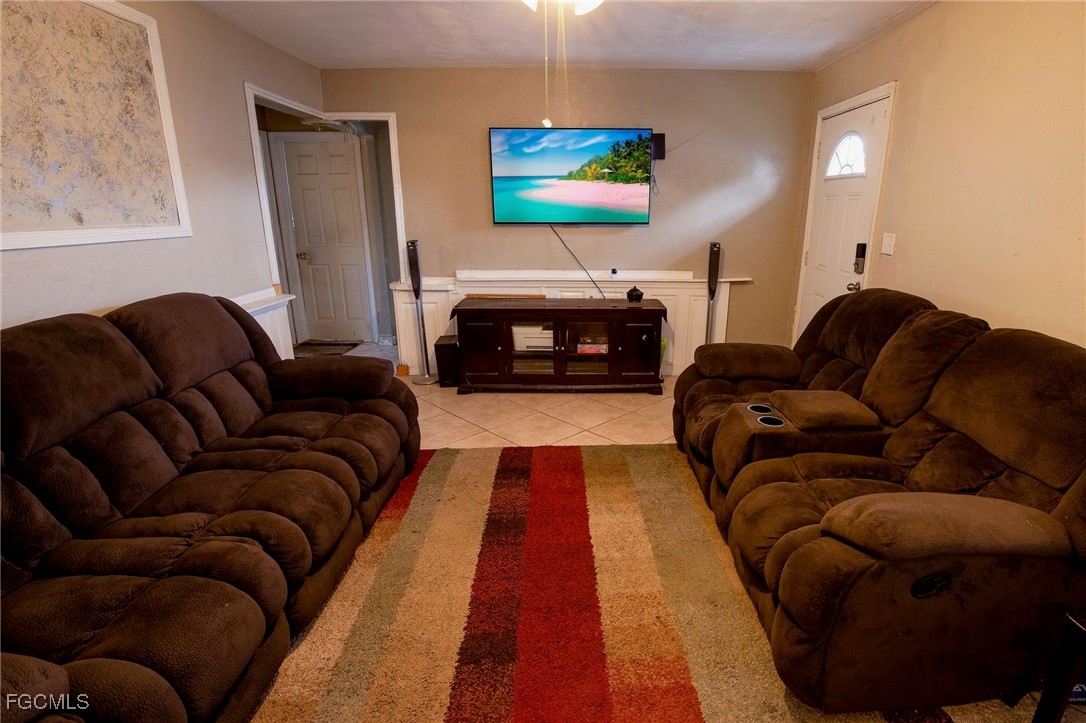 3721 Highland Avenue Fort Myers, FL 33916 - Photo 9 of 17