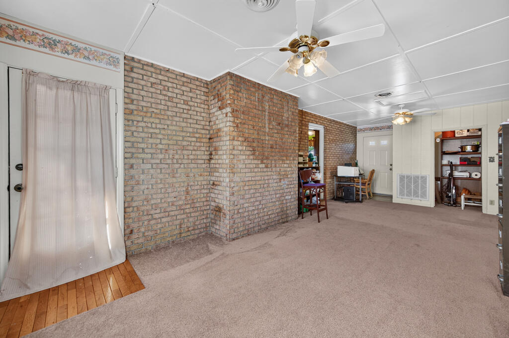 192 Whispering Pines Road Max Meadows, VA 24360 - Photo 32 of 88 Gallery Image 32