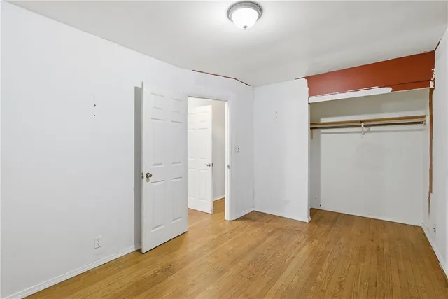 $130,000 | 8703 Manchester, Raytown, MO 64138