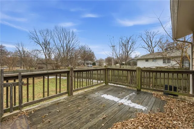 $130,000 | 8703 Manchester, Raytown, MO 64138