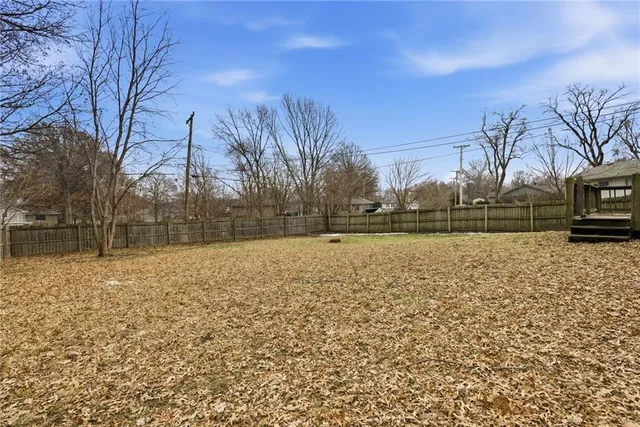 $130,000 | 8703 Manchester, Raytown, MO 64138