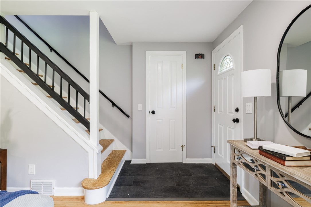 240 Yarmouth Road Rochester, NY 14610 - Photo 16 of 28 Gallery Image 16