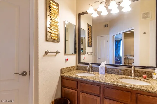 $2,150 | 1705 King James Street, Unit 202, Las Vegas, NV 89144