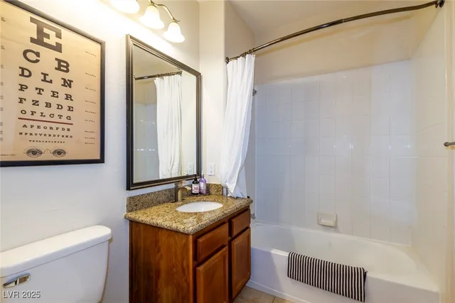 $2,150 | 1705 King James Street, Unit 202, Las Vegas, NV 89144