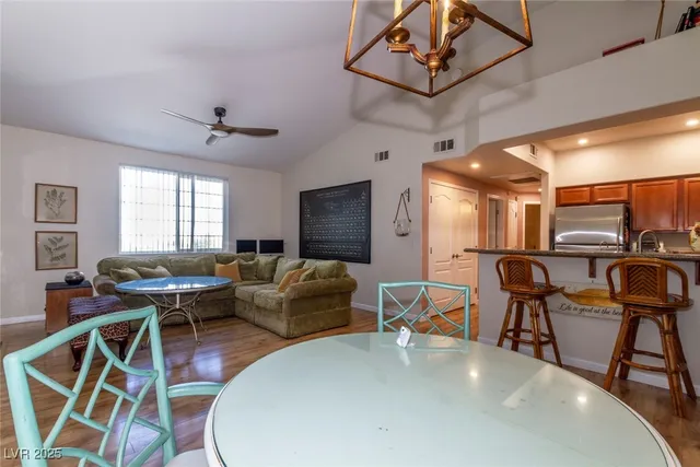 $2,150 | 1705 King James Street, Unit 202, Las Vegas, NV 89144