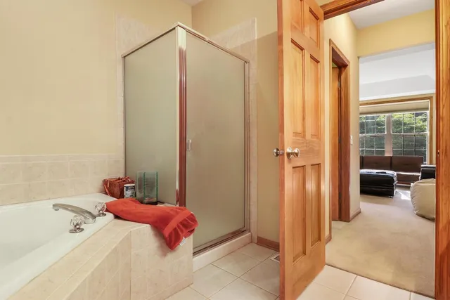 $3,200 | 292 Jennifer Court, Gurnee, IL 60031