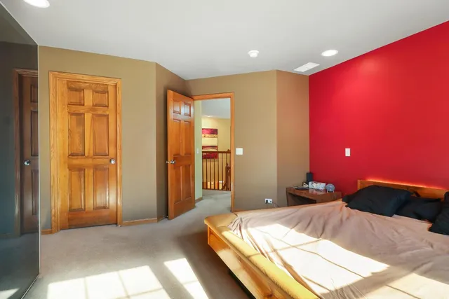 $3,200 | 292 Jennifer Court, Gurnee, IL 60031