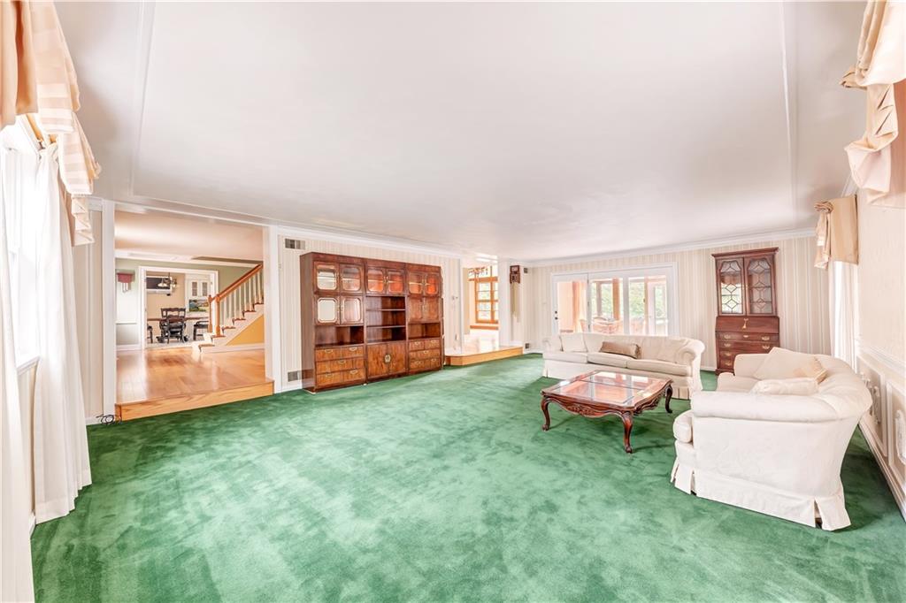 8 Dendron Drive Coraopolis, PA 15108 - Photo 11 of 25