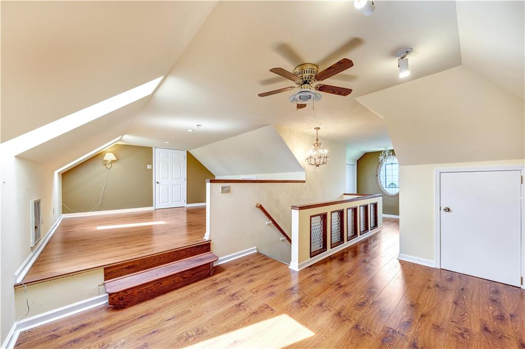 8 Dendron Drive Coraopolis, PA 15108 - Photo 18 of 25