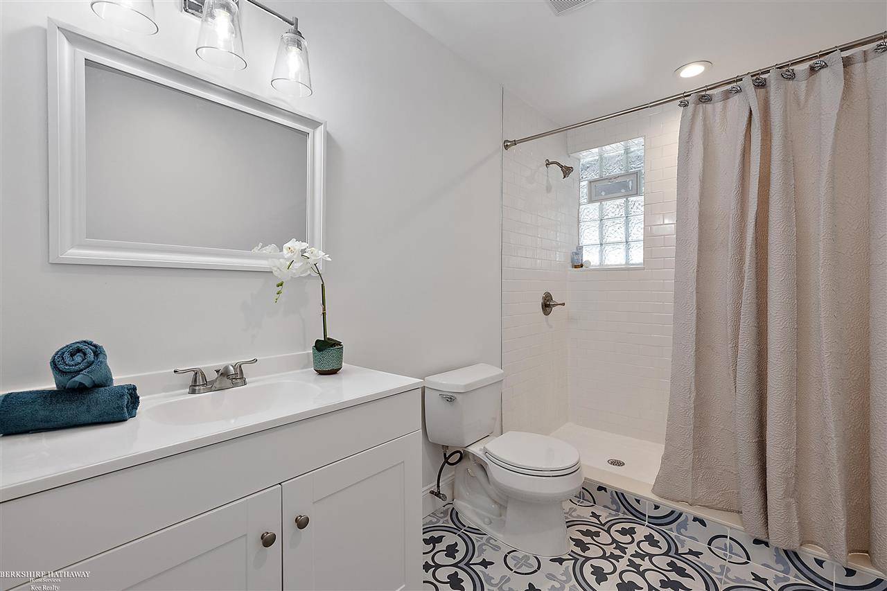 23831 John R Road, Unit 2C Hazel Park, MI 48030 - Photo 12 of 24