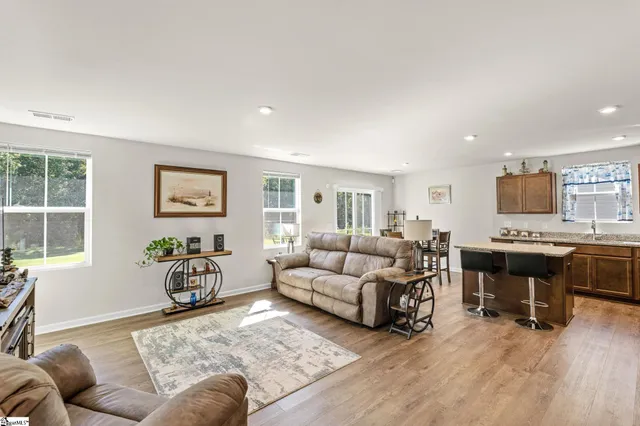 $224,900 | 215 Highland Sta Drive, Clinton, SC 29325