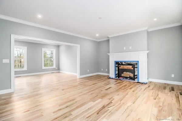 $799,000 | 4 Delia Lane, New Milford, CT 06776