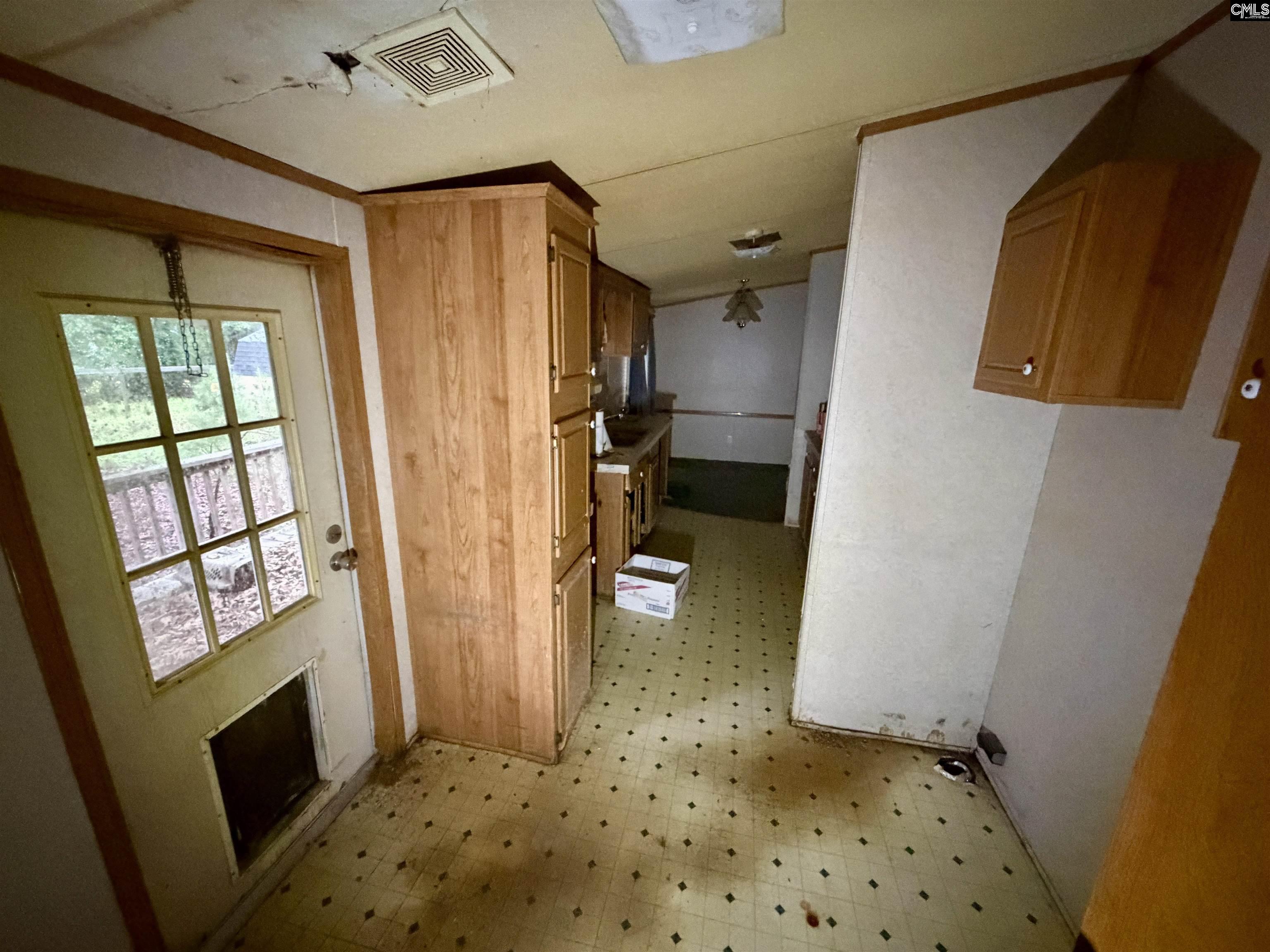 80 Swampy Creek Road Cassatt, SC 29032 - Photo 7 of 9