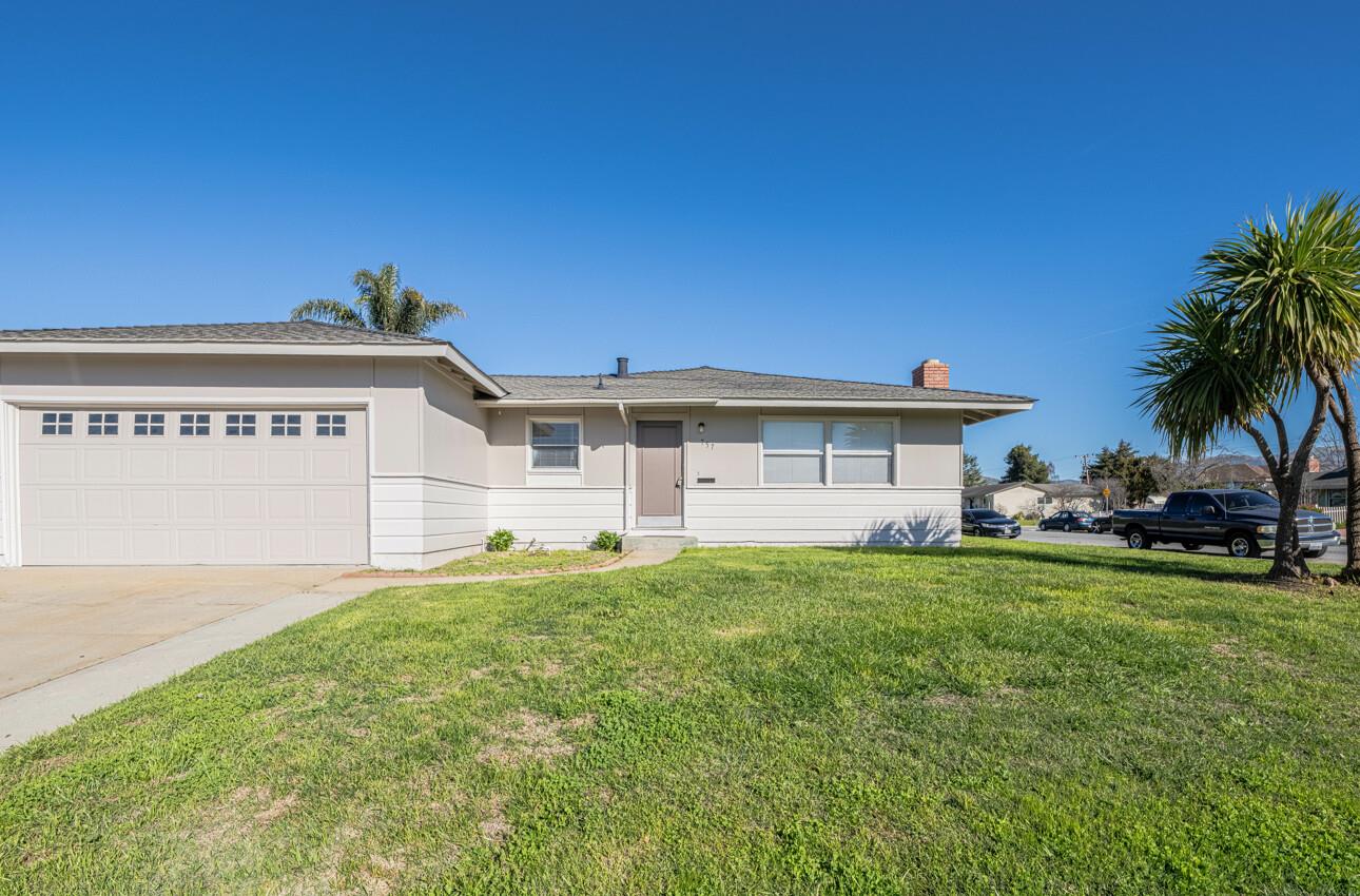 757 Compton Way Salinas, CA 93906 - Photo 1 of 28 Gallery Image 1