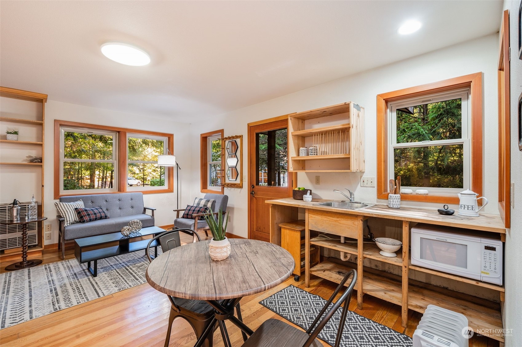 23406 Landers Road Southwest Vashon, WA 98070 - Photo 24 of 39 a room with furniture and a window