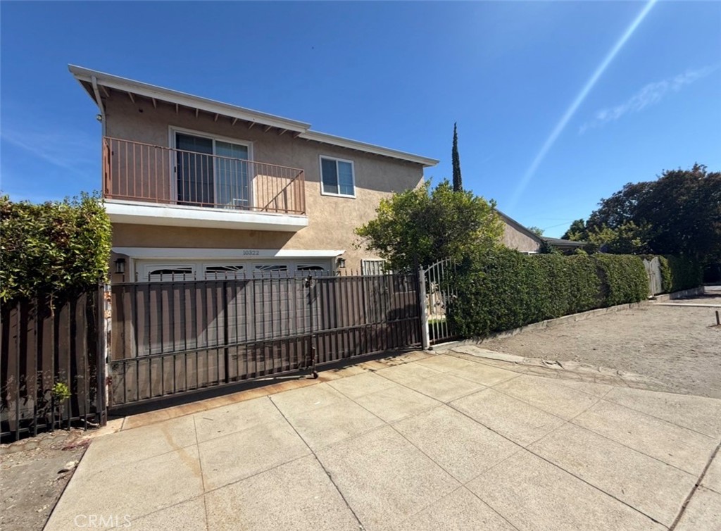 10322 Rincon Avenue Pacoima, CA 91331 - Photo 4 of 22