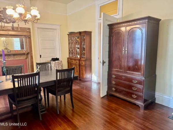 $425,000 | 404 South Commerce Street, Natchez, MS 39120