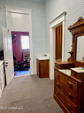 $425,000 | 404 South Commerce Street, Natchez, MS 39120