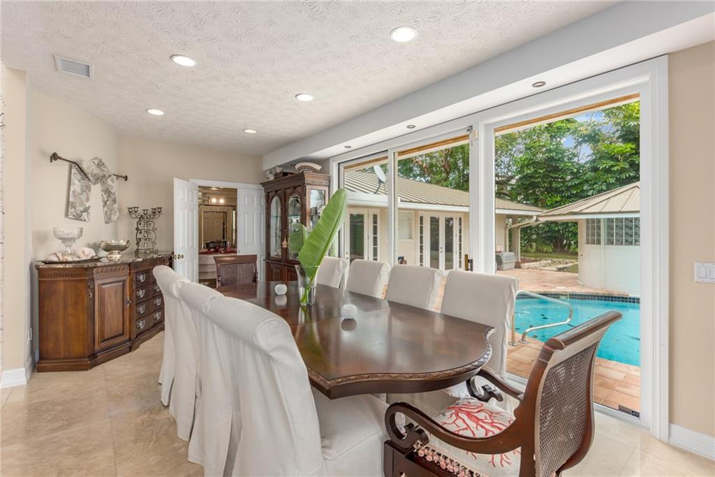 137 South River Road Stuart, FL 34996 - Photo 12 of 55 Gallery Image 12