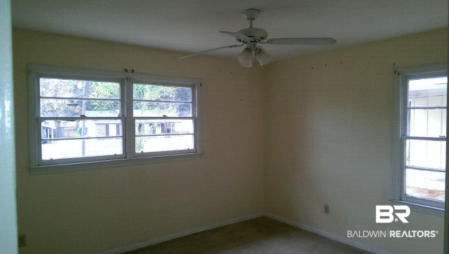 58 Margaret Avenue Mobile, AL 36611 - Photo 5 of 8