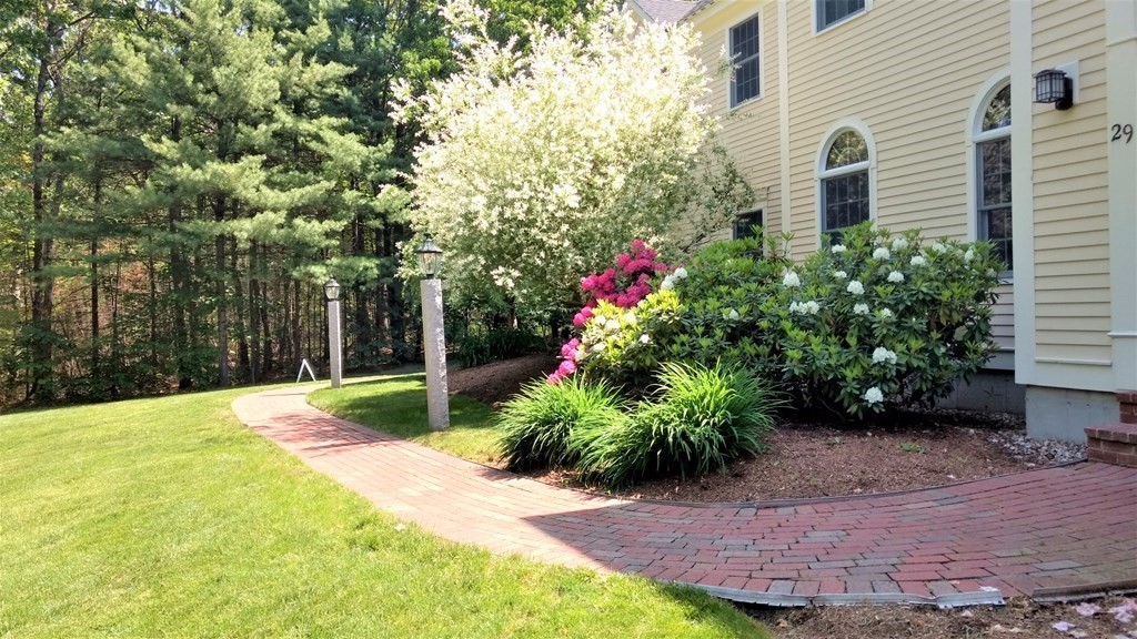 29 Painted Post Road Groton, MA 01450 - Photo 4 of 40 Gallery Image 4