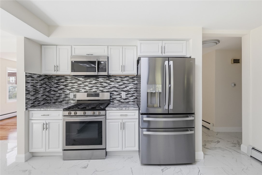 84 Bernice Avenue Woonsocket, RI 02895 - Photo 4 of 26