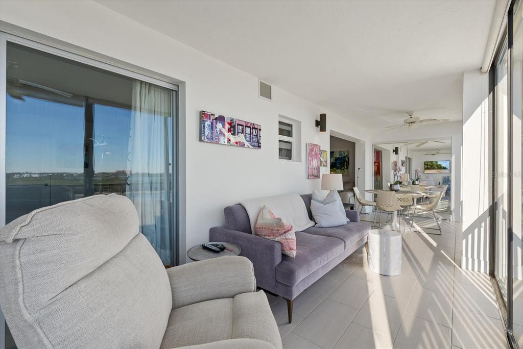 9393 Midnight Pass Road, Unit 606 Sarasota, FL 34242 - Photo 17 of 66