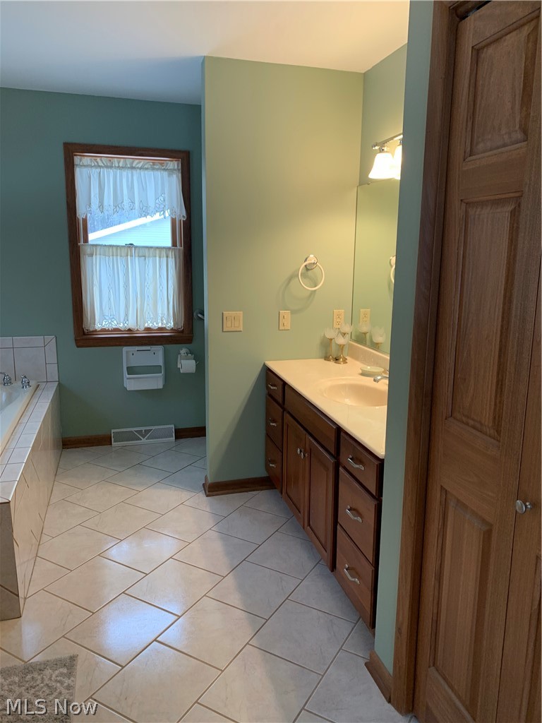 5917 Mt Everett Road Hubbard, OH 44425 - Photo 14 of 26 Gallery Image 14