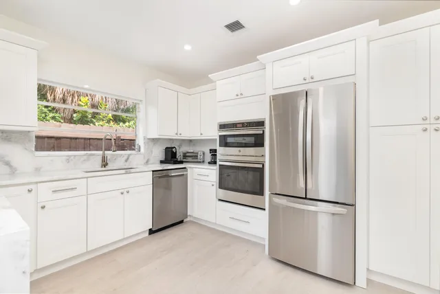 $998,000 | 439 28th Street, West Palm Beach, FL 33407