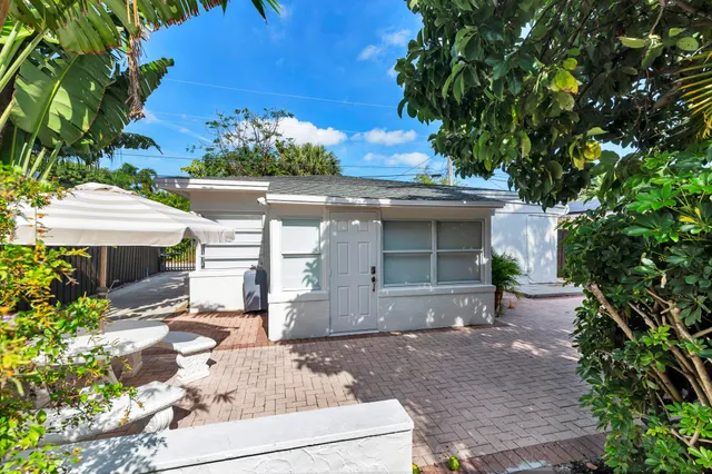 $998,000 | 439 28th Street, West Palm Beach, FL 33407