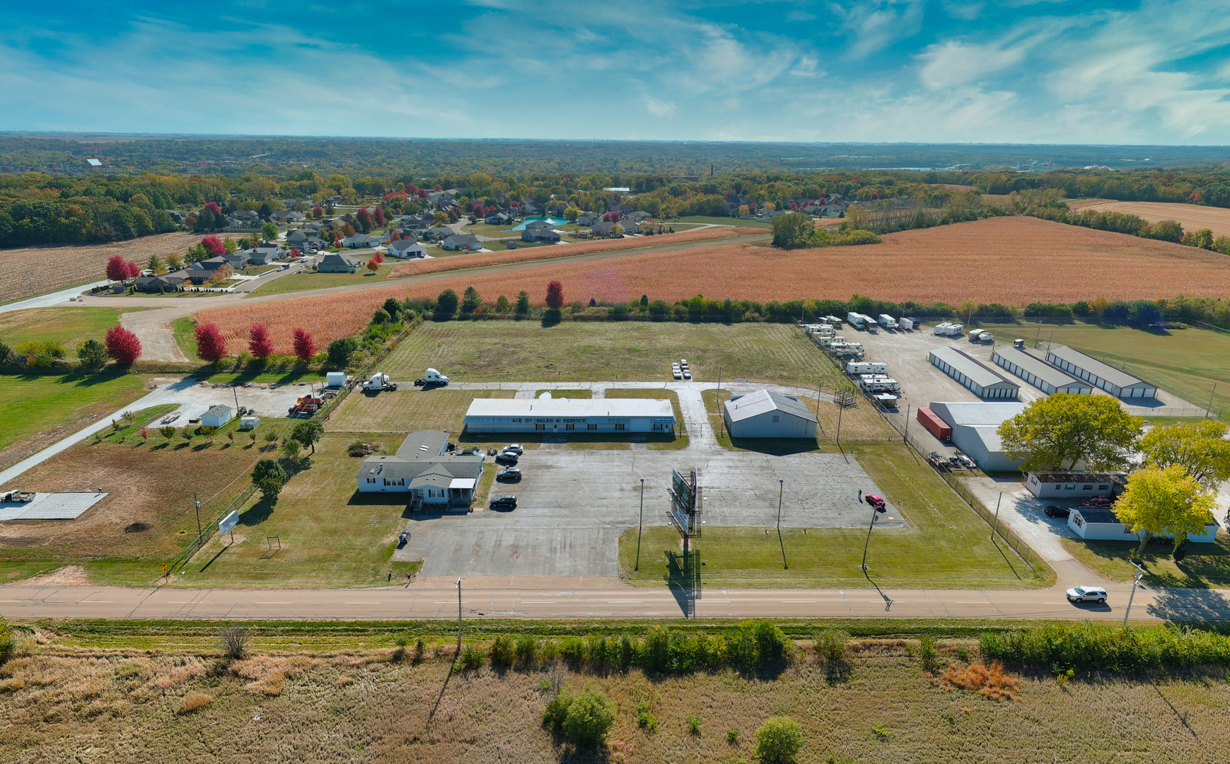 1592 North 30th Road, Unit 3 Ottawa, IL 61350 - Photo 16 of 22 an aerial view of residential houses with outdoor space
