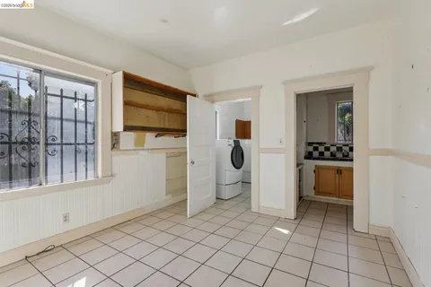 $370,000 | 1201 41st Avenue, Oakland, CA 94601