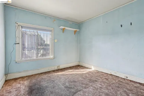 $370,000 | 1201 41st Avenue, Oakland, CA 94601