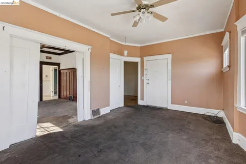 $370,000 | 1201 41st Avenue, Oakland, CA 94601