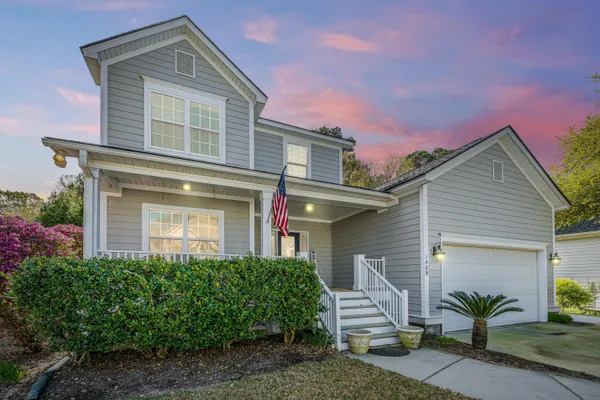 $675,000 | 1409 Bloomingdale Lane, Mount Pleasant, SC 29466