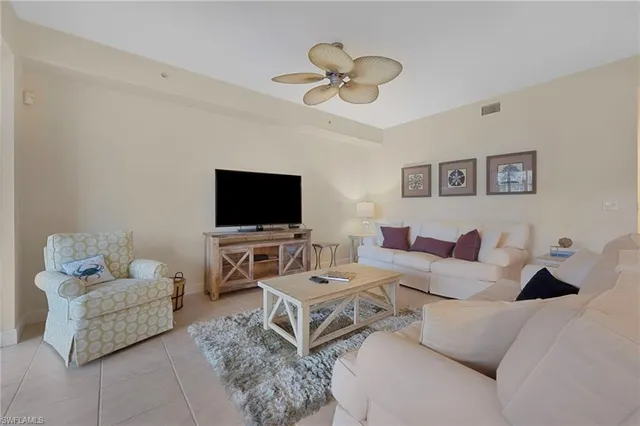 $369,000 | 1128 Manor Lake Drive, Unit G103, Naples, FL 34110