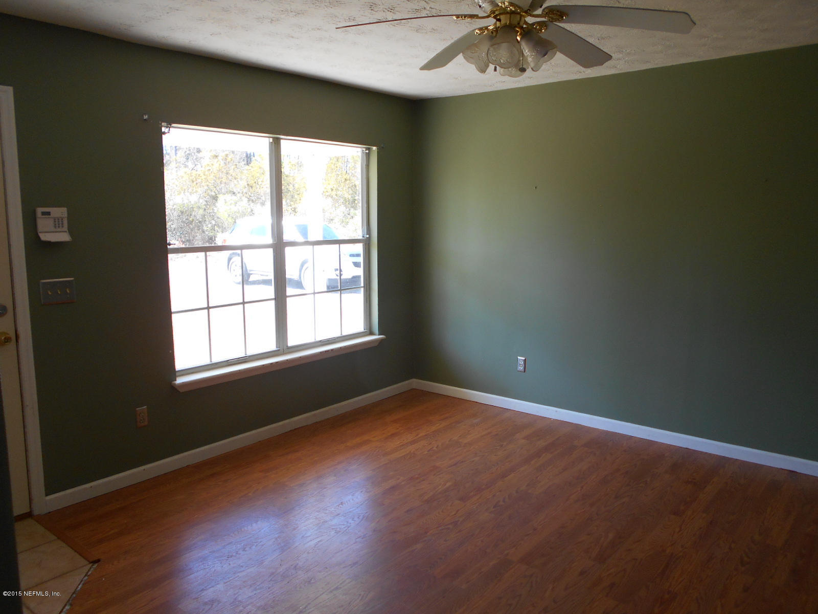 14747 Hid Dugger Road Sanderson, FL 32087 - Photo 3 of 12 Liv Rm